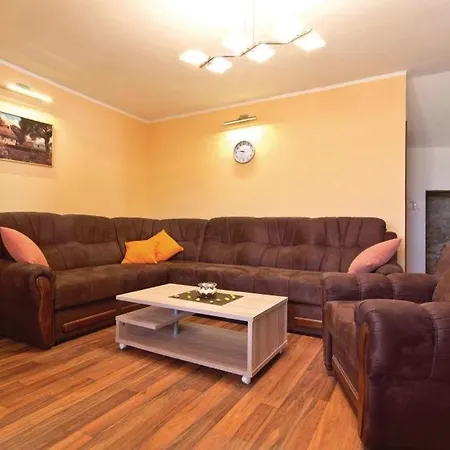 Roza By Guide * Peresiji